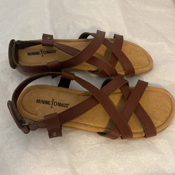 NWOT Minnetonka Sunny Slingback Sandals Straps Size 11 Womens Flip Flops - Picture 5 of 6